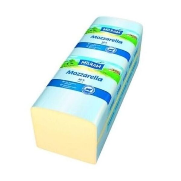 Mozzarella Block 40% ca. 2,38kg Delina auch milram